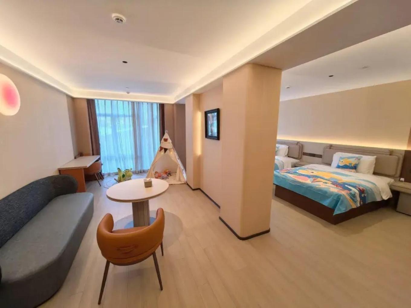 Mehood Lestie International Hotel Zhuhai Lovers Road Branch - Free Breakfast & Free Afternoon Tea & Free Midnight Snack Exterior foto